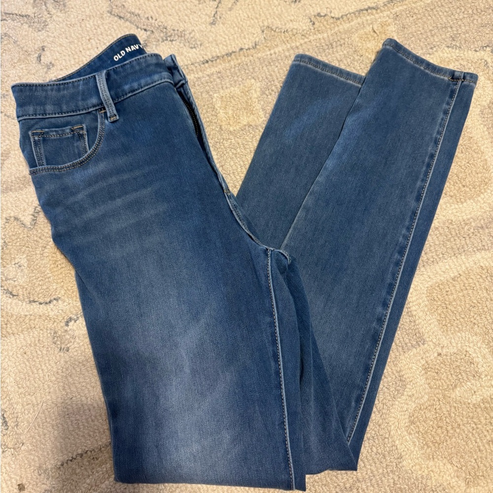 Old Navy Women’s Dark Blue Straight Jeans size 8